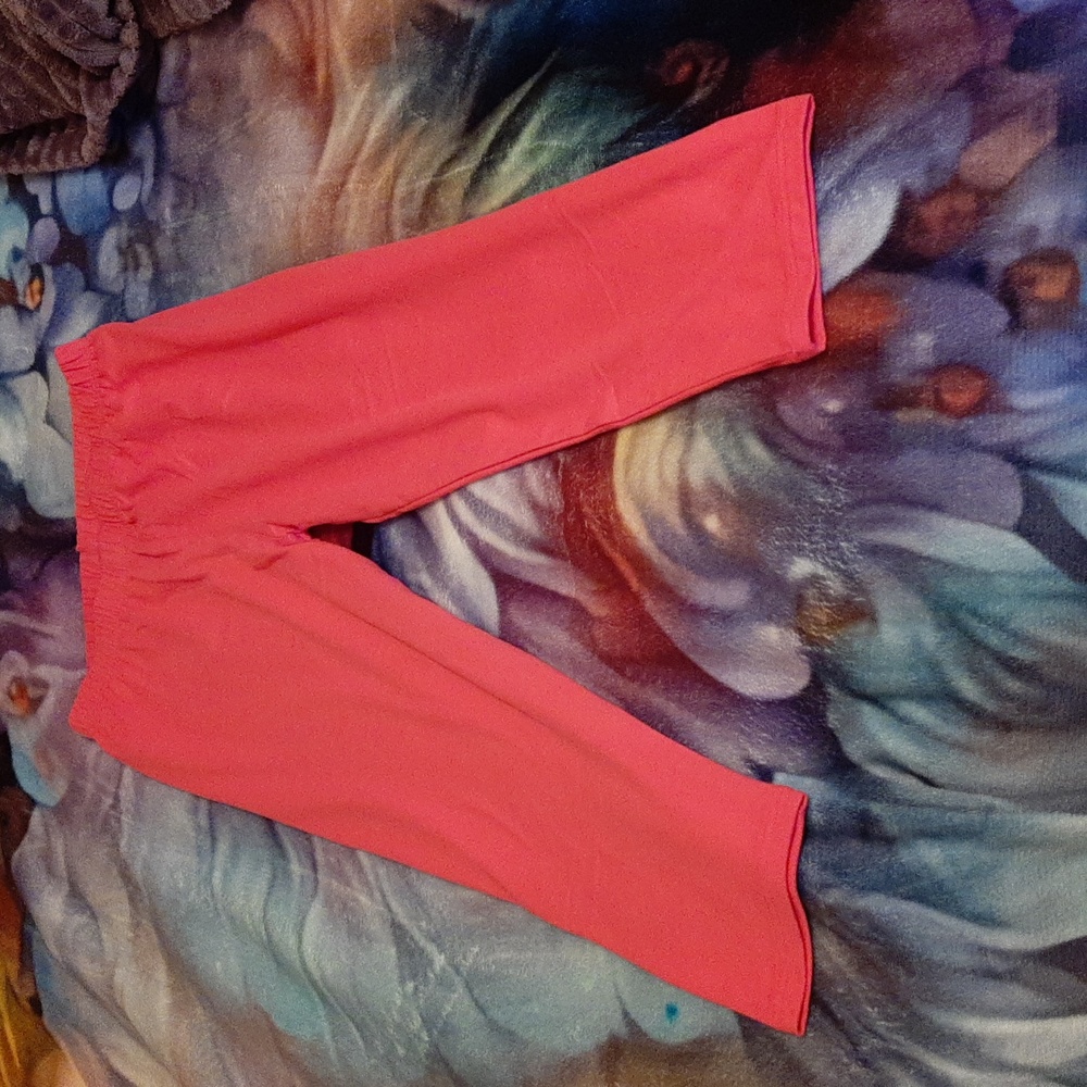 NWOT Capri leggings